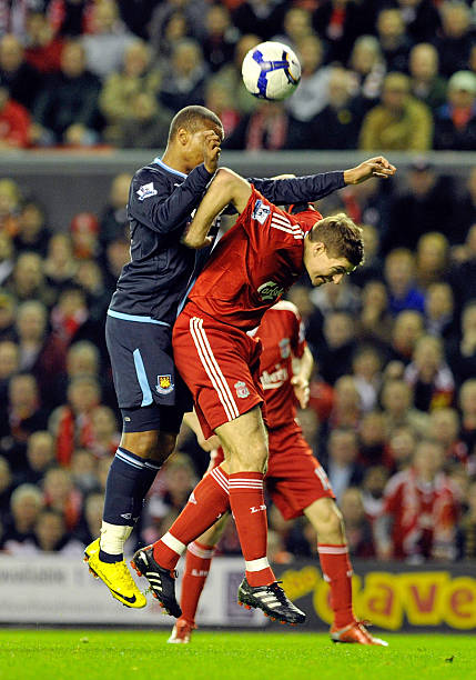 马丁内利的 马丁内利的